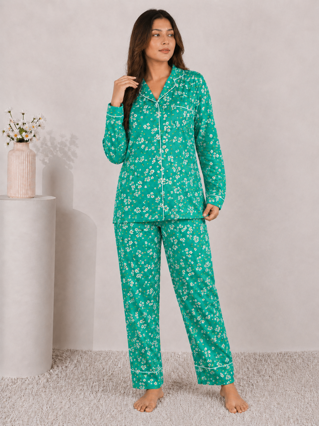 Emerald Daisy Luxury Linen Night Suit – Vibrant Teal Floral Full-Sleeve Loungewear Set