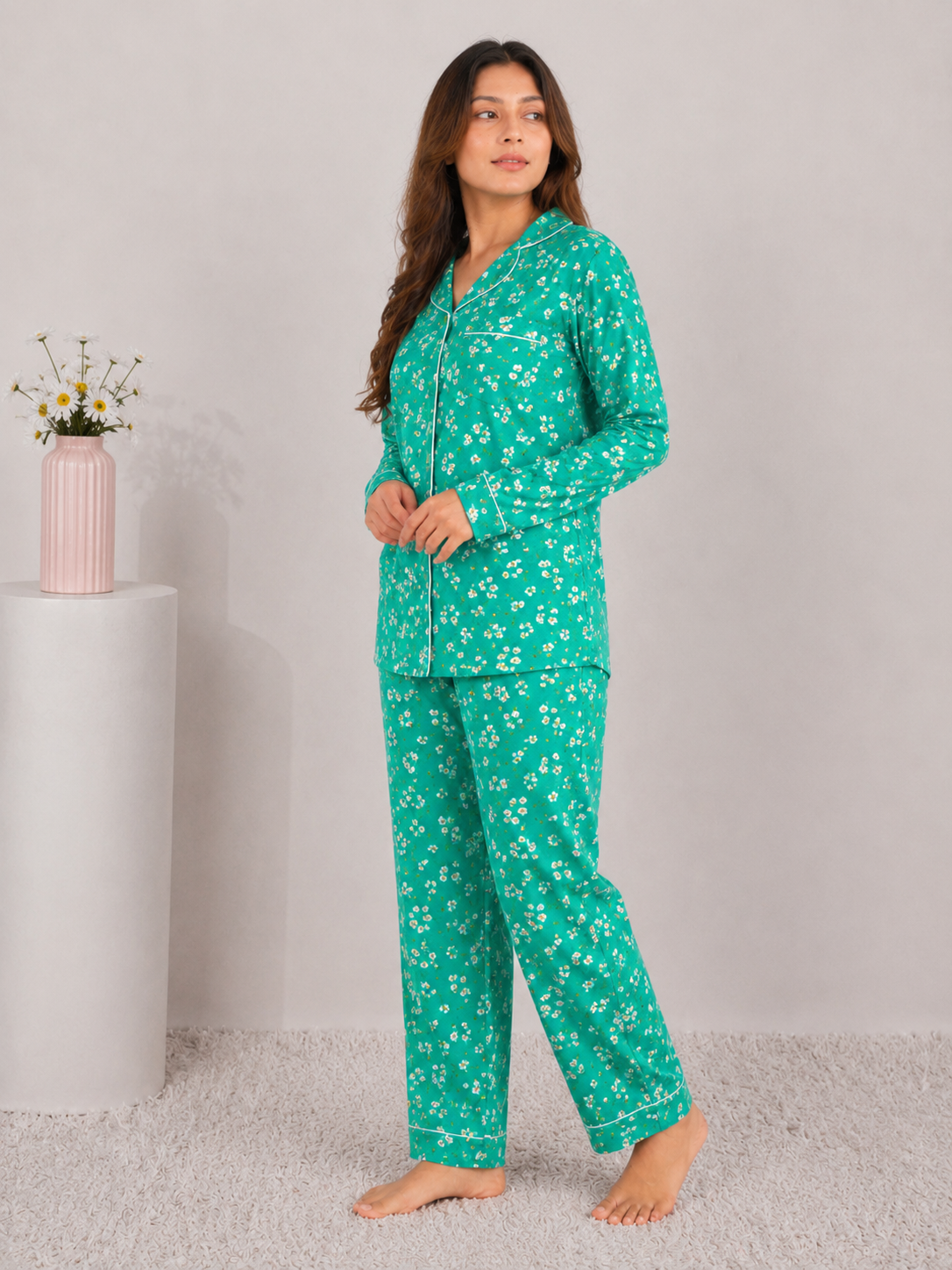 Emerald Daisy Luxury Linen Night Suit – Vibrant Teal Floral Full-Sleeve Loungewear Set