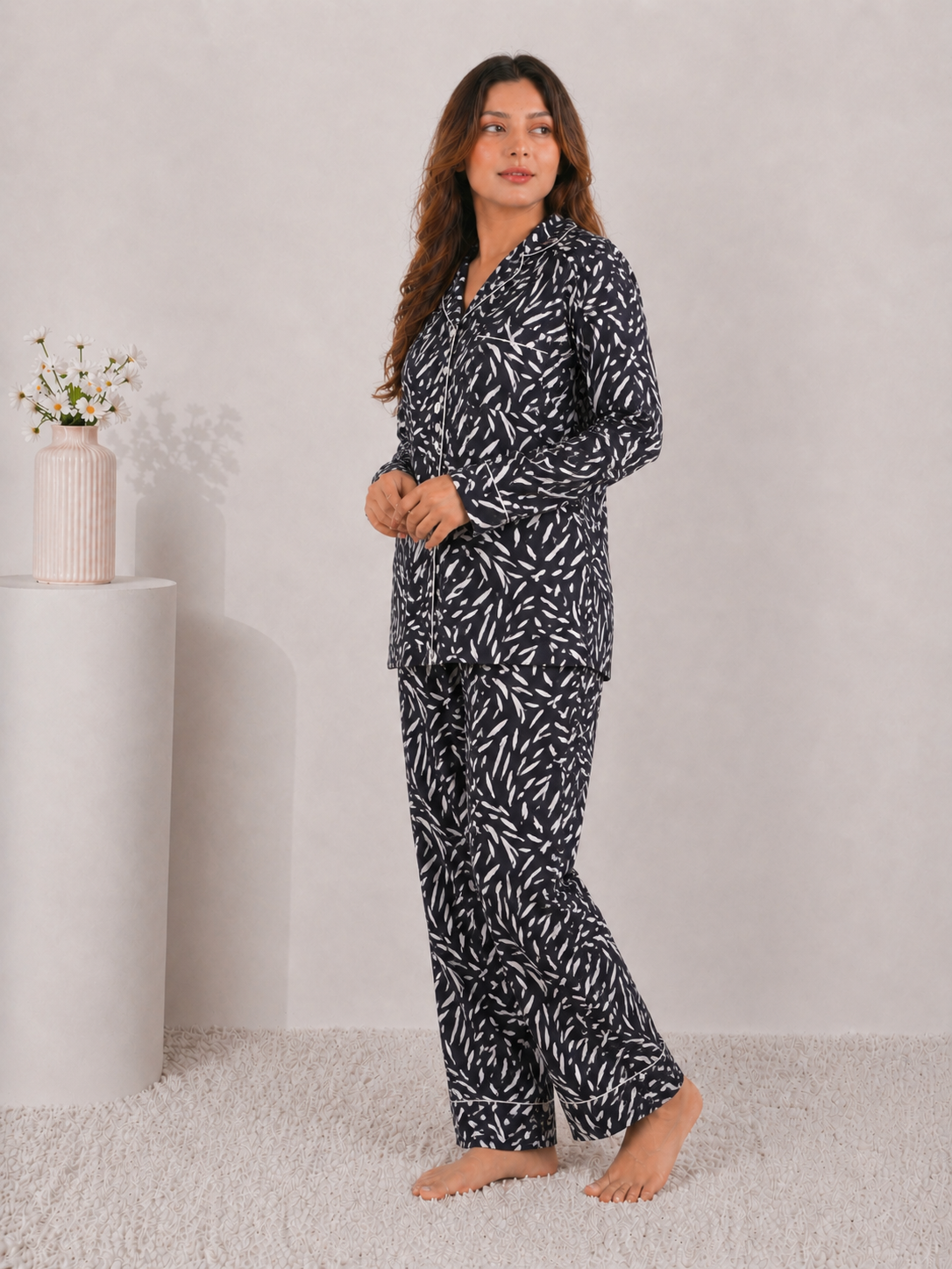 Midnight Willow Premium Linen Night Suit – Onyx Abstract Print Full-Sleeve Loungewear Set